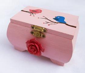 ON SALE Love Birds Box, Handpainted, Handmade, OOAK, Wooden, Cute, Love Gift