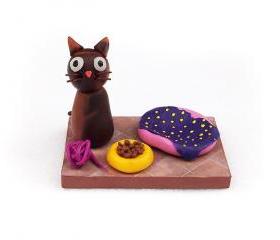 Calico Cat Figurine, Handmade Polymer Clay Miniature OOAK Cat Sculpture